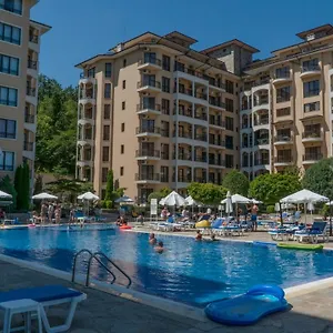 https://bendita-mare.goldensandshotels.net